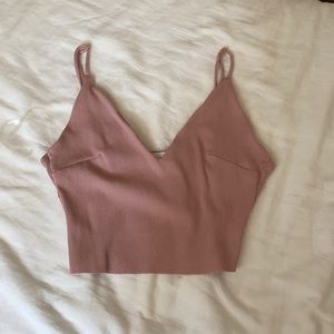 pink tank top